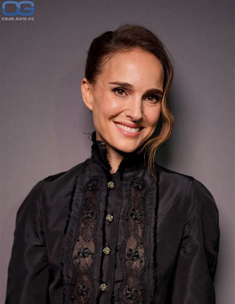 Natalie Portman nude, pictures, photos, Playboy, naked, topless, fappening