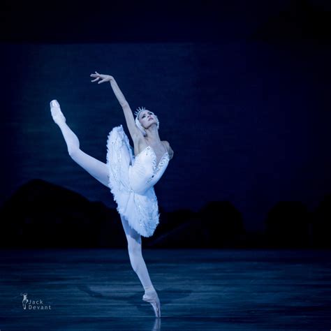 Alina Somova Odette