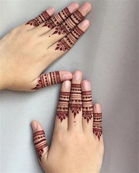 Finger Mehndi Design