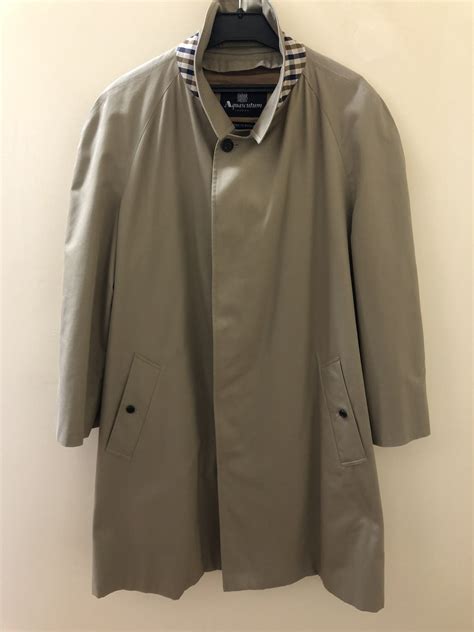 Aquascutum × Luxury × Vintage Aquascutum Raincoat with wool lining ...