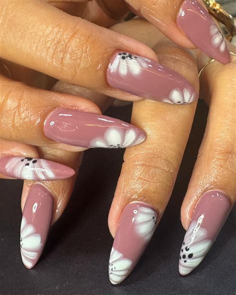 Snips and Tips Salon (@snipsntipsdubai) • Instagram photos and videos