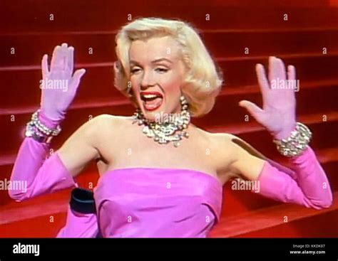 Marilyn Monroe in Gentlemen Prefer Blondes trailer Stock Photo - Alamy