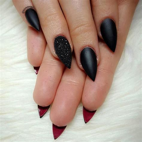 Short Stiletto Acrylic Nails Designs - Tips Color Short Acrylic Nails