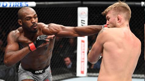 UFC 232 Results: Jon Jones Defeats Alexander Gustafsson Via Brutal TKO ...