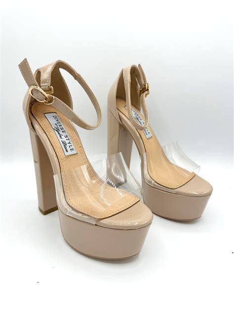 NEW – Diverse Style by Sydni Dion