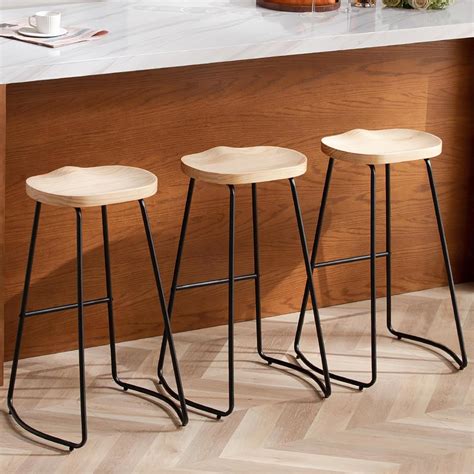 amazoncom heugah   bar stools set   wooden stool counter