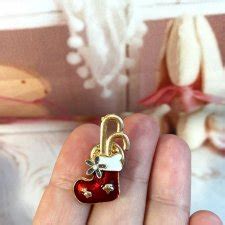Аксессуары для кукол - Брошь-гвоздик "Рождественский сапожок" купить в ...