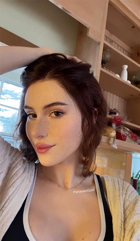 172 best r/u_porcelaingoirl images on Pholder | Do you think I look