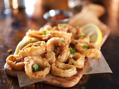 Air Fryer Calamari: Fresh or Frozen | by AirFryerRecipes.com