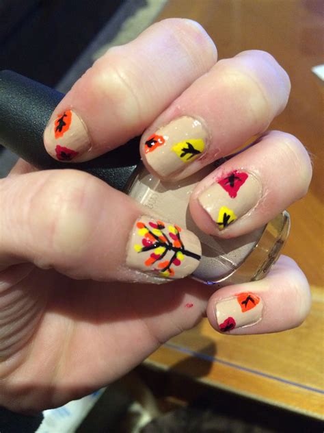 Cute Thanksgiving nail design! | Thanksgiving nail designs ...