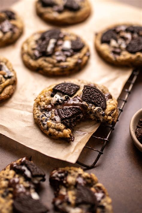 Cookies & Cream Cookies — SWEET MELI BAKERY