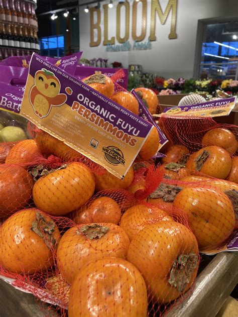 Fuyu Persimmons — Wild River Fruit