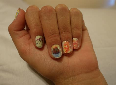 DIY: Magazine Nails | Summer's Adventures