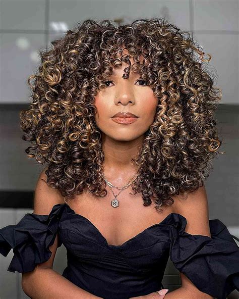 Shoulder Length Curly Hairstyles For Black Women
