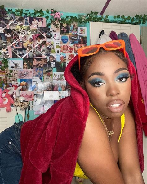 Instagram video by The 5’3 midget who luvs black women • May 5, 2024 at