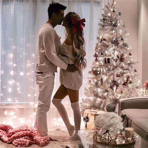 christmas-photoshoot-ideas-for-couple-15 - K4 Fashion