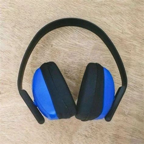 foldable blue industrial safety wireless headphone  rs piece