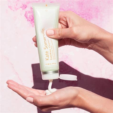 4 Pineapple Products To Boost Your Morning Beauty Routine