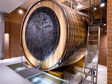 Discover the Exquisite Wines of Lenz Moser Winery - The Vienna BLOG