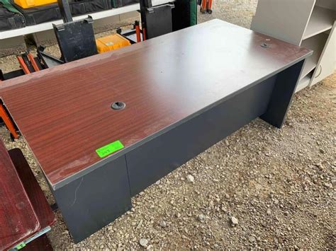 heavy duty office desk pearce associates