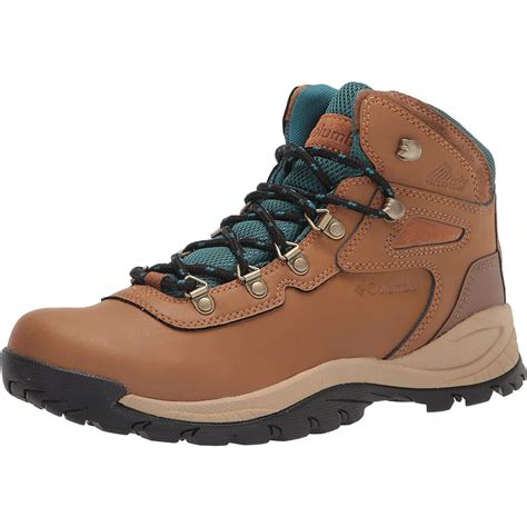 15 Best Hiking Boots for Women 2023 - Top Women's Hiking Boots