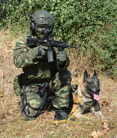 Exercises at the Unconventional Warfare Training Center - Photos ...