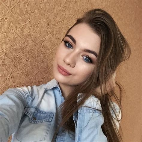 Алёна (@alena_mameshina) • Threads, Say more