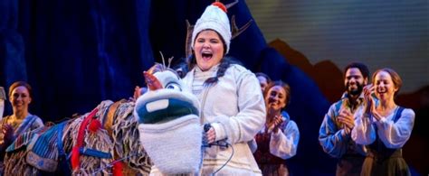 BWW Interview: She Does Like Warm Hugs! Ryann Redmond Talks Taking Over ...