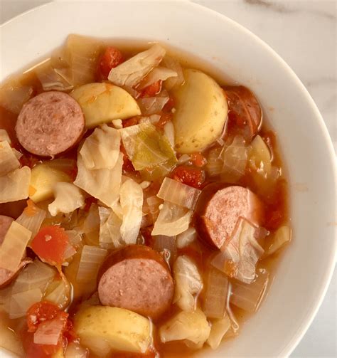 Slow Cooker Kielbasa Cabbage Soup