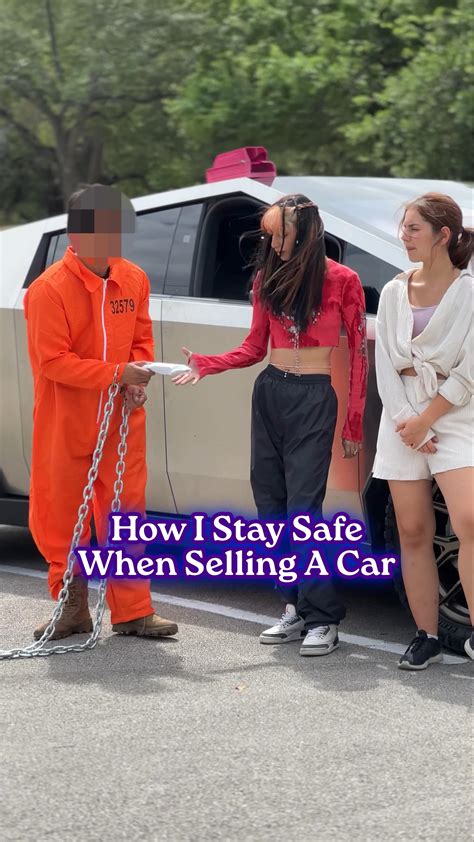 Ivy Bloom (@ivybloom.tv) • Instagram photos and videos