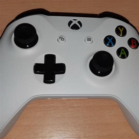 Геймпад Xbox One ОРИГИНАЛ – купить в Москве, цена 2 590 руб., продано ...