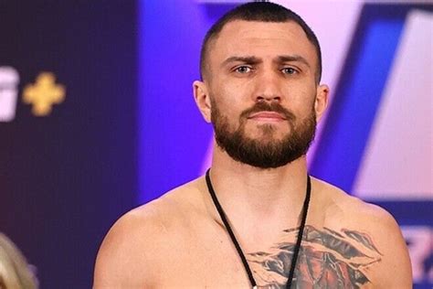 VIDEO. Lomachenko started the year with a new Russian pop sermon ...