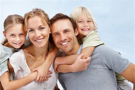 Family Insurance Plan (FIP) | MEDLIFE INSURANCE LTD.
