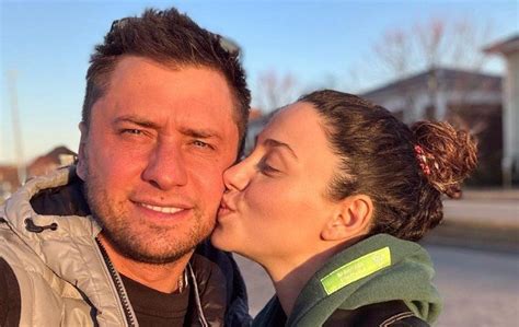 Фанаты Зепюр Брутян заподозрили, что актриса поехала в роддом ...