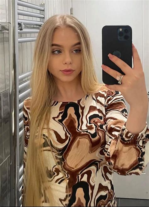 Dosia - Elite London Escort and International Companion