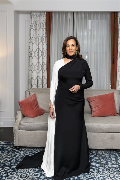 Kamala Harris Wears Off-White Dress at Met Gala 2025: 'Confidence'