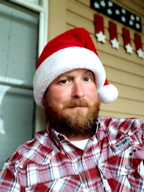 Merry Christmas Beard Porn. : r/BeardPorn