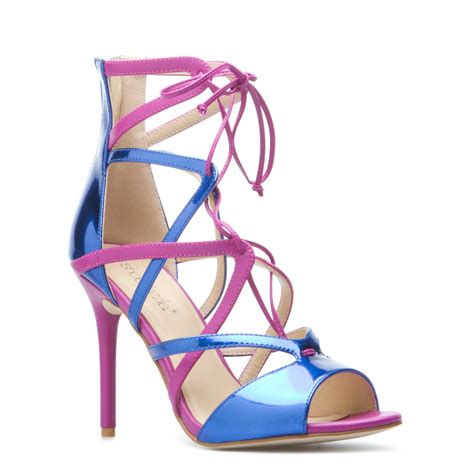 Sashi - ShoeDazzle