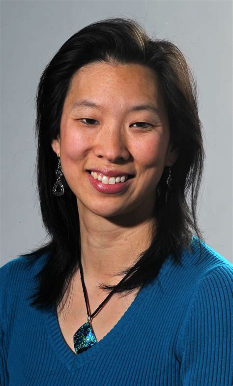 Betty Lin-Fisher, USA Today national consumer reporter