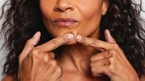 Popping Blackheads and Whiteheads - Pros and Cons | DIY Cosmetics