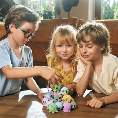 Коллекционная игрушка-фигурка Аксолотль Алан Flockies S2 FLO0404 | Goodtoys
