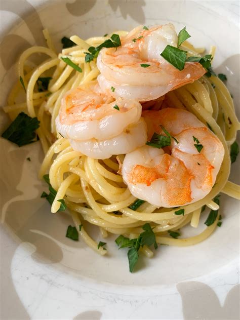 Shrimp Scampi with Spaghetti – A Taste of Amore