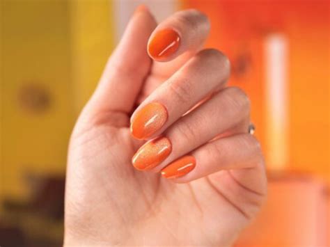 Le unghie cat's eyes are back! I nail look più belli e come realizzarli