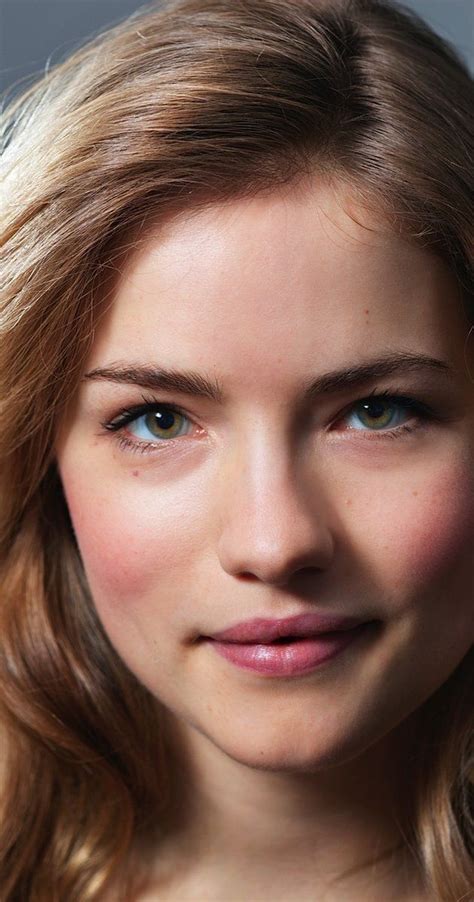 Willa Fitzgerald Photos Including Production Stills Premiere Photos ...
