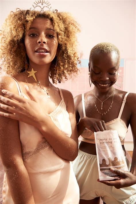 Ella Murphy for Frank Body on Behance