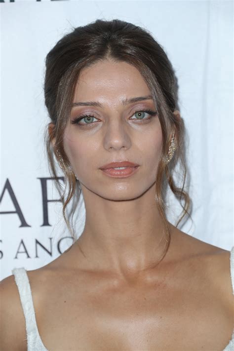 Angela Sarafyan Sexy – The Fappening Leaked Photos 2015-2021