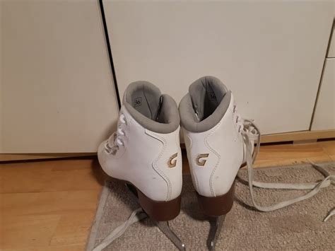 Klizaljke za umjetničko klizanje GRAF