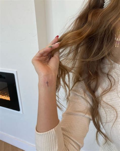 15 Delicately Dainty Tattoos to Adorn Your Skin I Take You | Positive ...