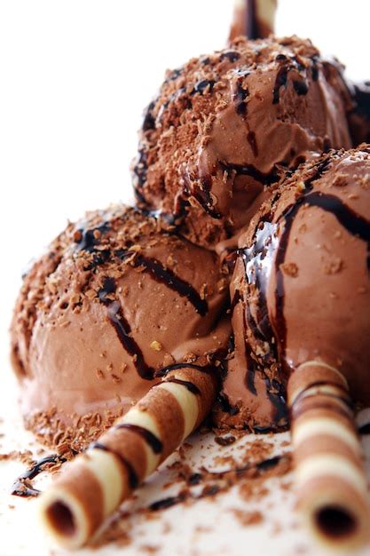 dessert glace au chocolat photo gratuite