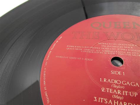 Queen, Queen - The Works [Vinyl] - Amazon.com Music